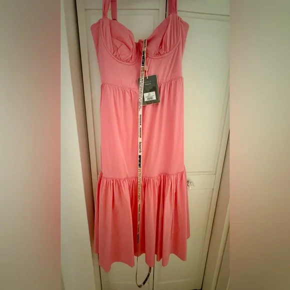 House of CB Elia Dress NWT Pink / Dianthus - Picture 3 of 5